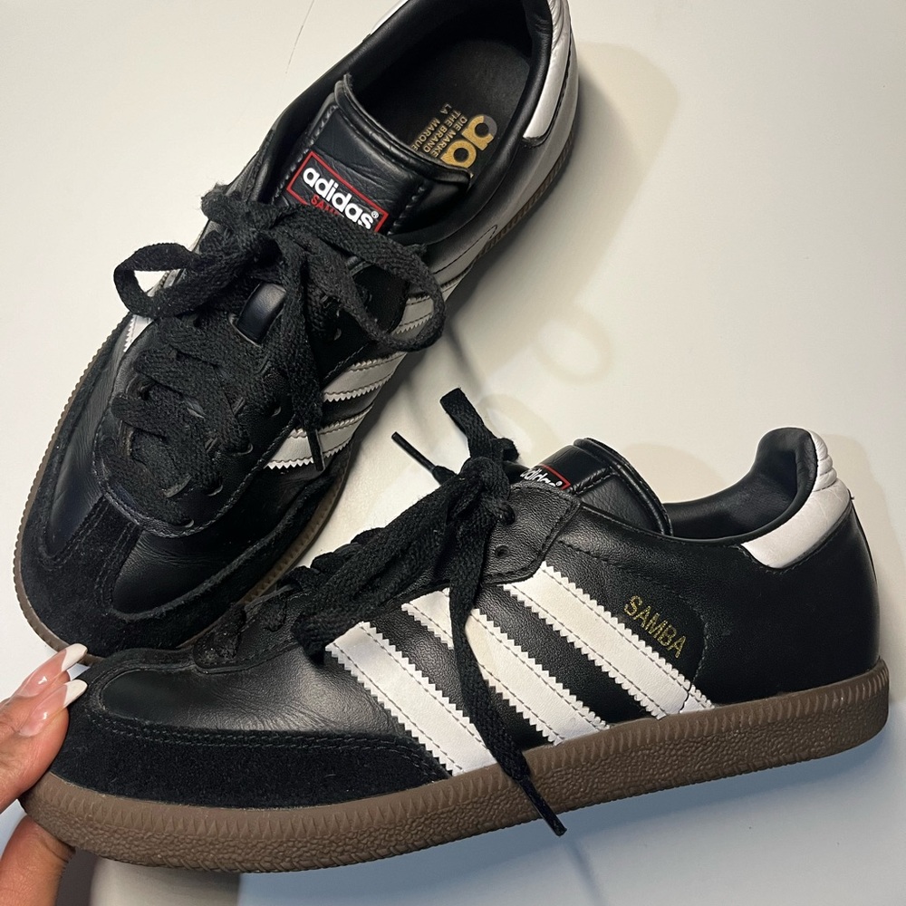 Adidas Samba classic US W 7